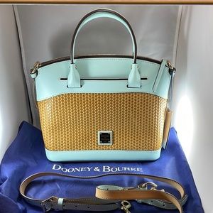 New!! Dooney And Bourke Domed Satchel